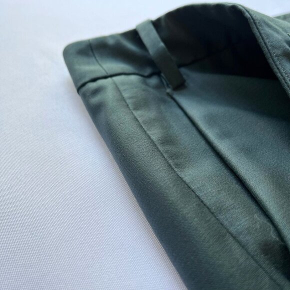 TIBI THE LENNON WOOL PLEATED ANKLE PANTS IN EMERALD - 0 - Picture 8 of 11